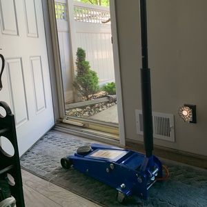 Westward 2 ton instant lift